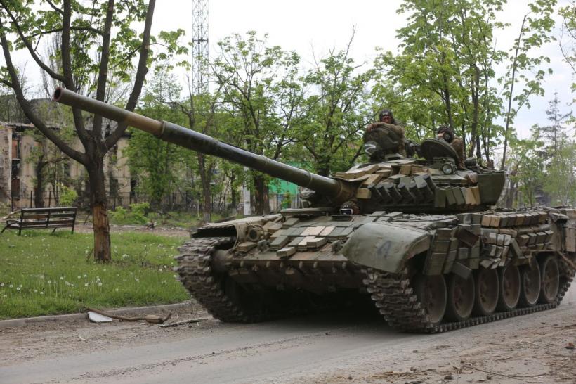 Sancțiunile lovesc armata lui Putin. Rușii îi atacă pe ucraineni cu arme încropite din piese de electrocasnice 