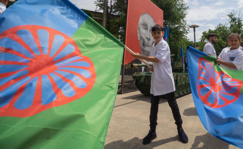 Protest al romilor ucraineni în fața Ambasadei Rusiei la București 18787122