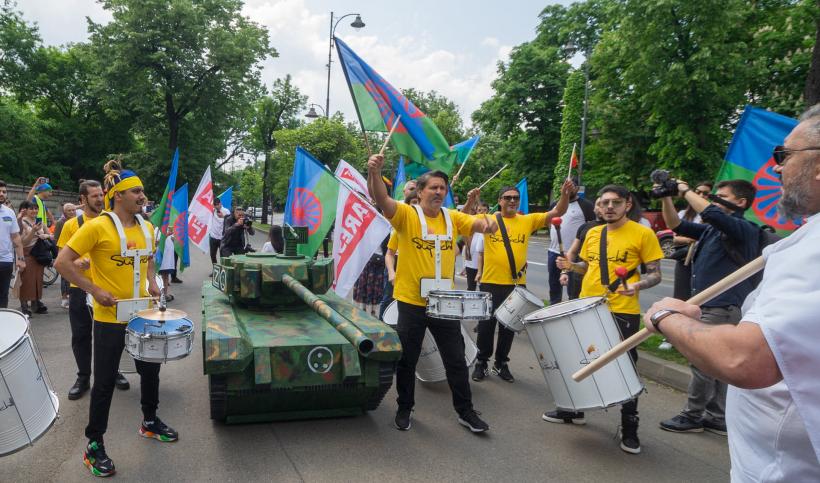 Protest al romilor ucraineni în fața Ambasadei Rusiei la București