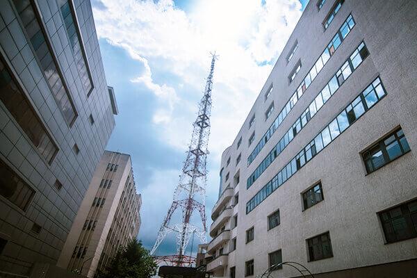 Mentenanță de 1,5 milioane de euro pentru radarele IGPF, de la granița cu Serbia, prestată de firma înființată de un fost director STS 18787149