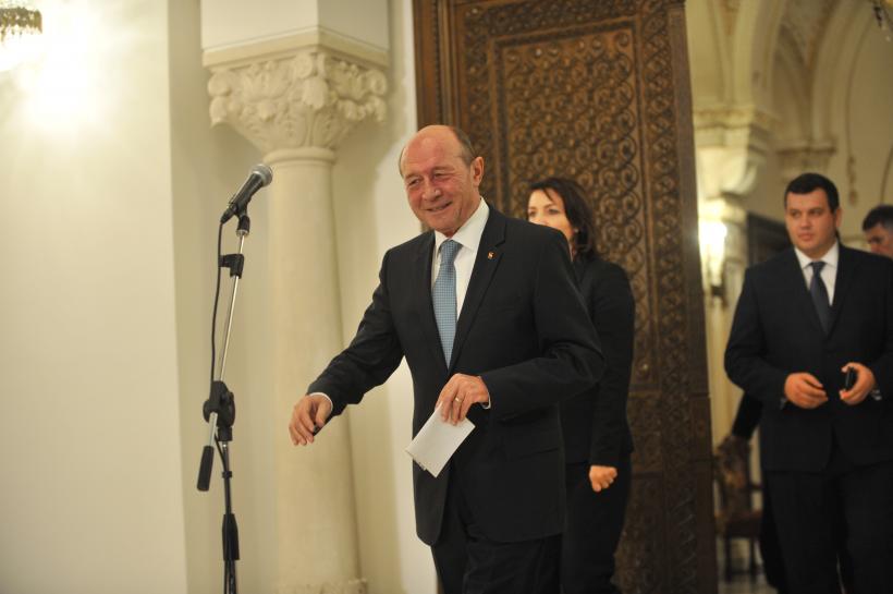 Azi, are loc primul termen din procesul intentat de Băsescu Serviciului de Protecție și Pază. Luni, „Petrov” a mai dat o dată SPP în judecată