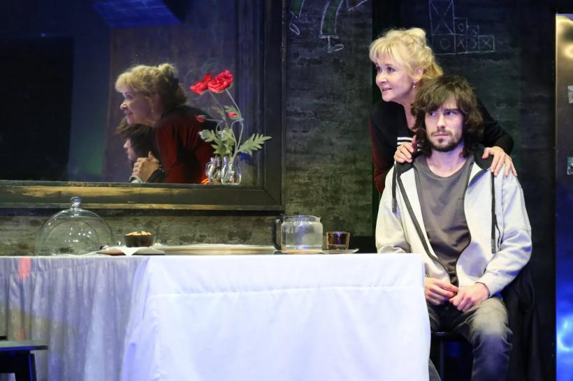 Spectacol pe textul lui Florian Zeller, câștigător al Premiului Oscar, în premieră la Nottara 18787263