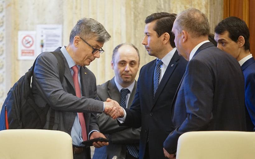 UPDATE Scandal pe Legea Offshore. Actul normativ a fost votat în Camera Deputaților 18787206