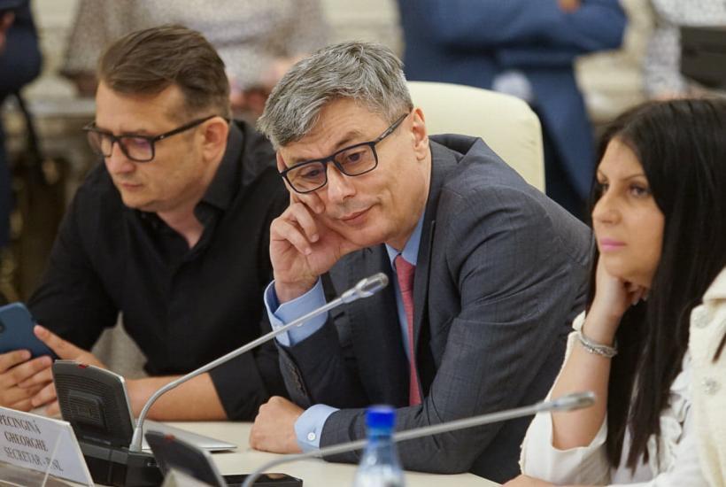 UPDATE Scandal pe Legea Offshore. Actul normativ a fost votat în Camera Deputaților 18787208