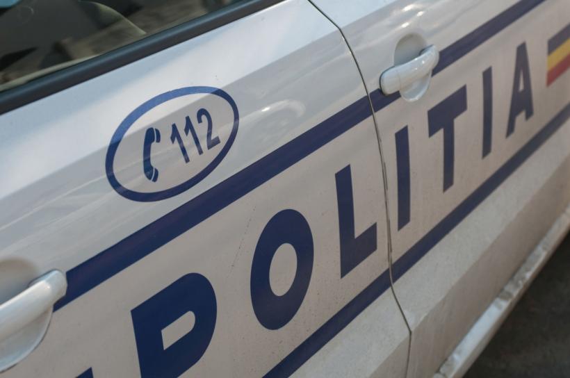 Accident între o mașină de poliție și o motocicletă în Ploiești