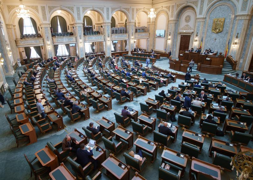 Ministrul Digitalizării, Sebastian Burduja, vrea pedepse de 7 ani închisoare pentru cei care scriu cu graffiti pe clădirile statului 18788006