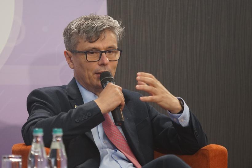 Energia regenerabilă, soluţia antisărăcie şi şansa pentru independenţă 18788203