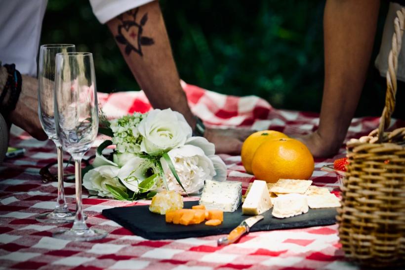 4 sfaturi pentru un picnic romantic