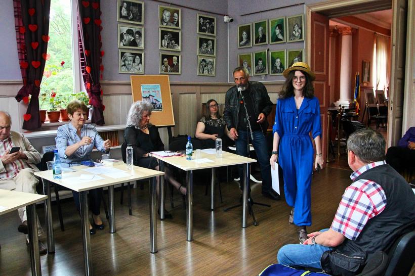 „Regal poetic la Carmen Sylva” 18788459