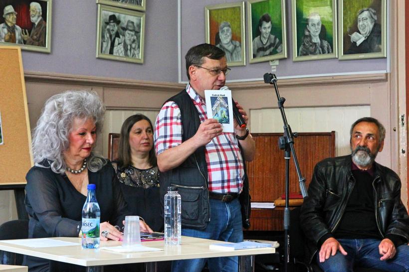 „Regal poetic la Carmen Sylva” 18788464