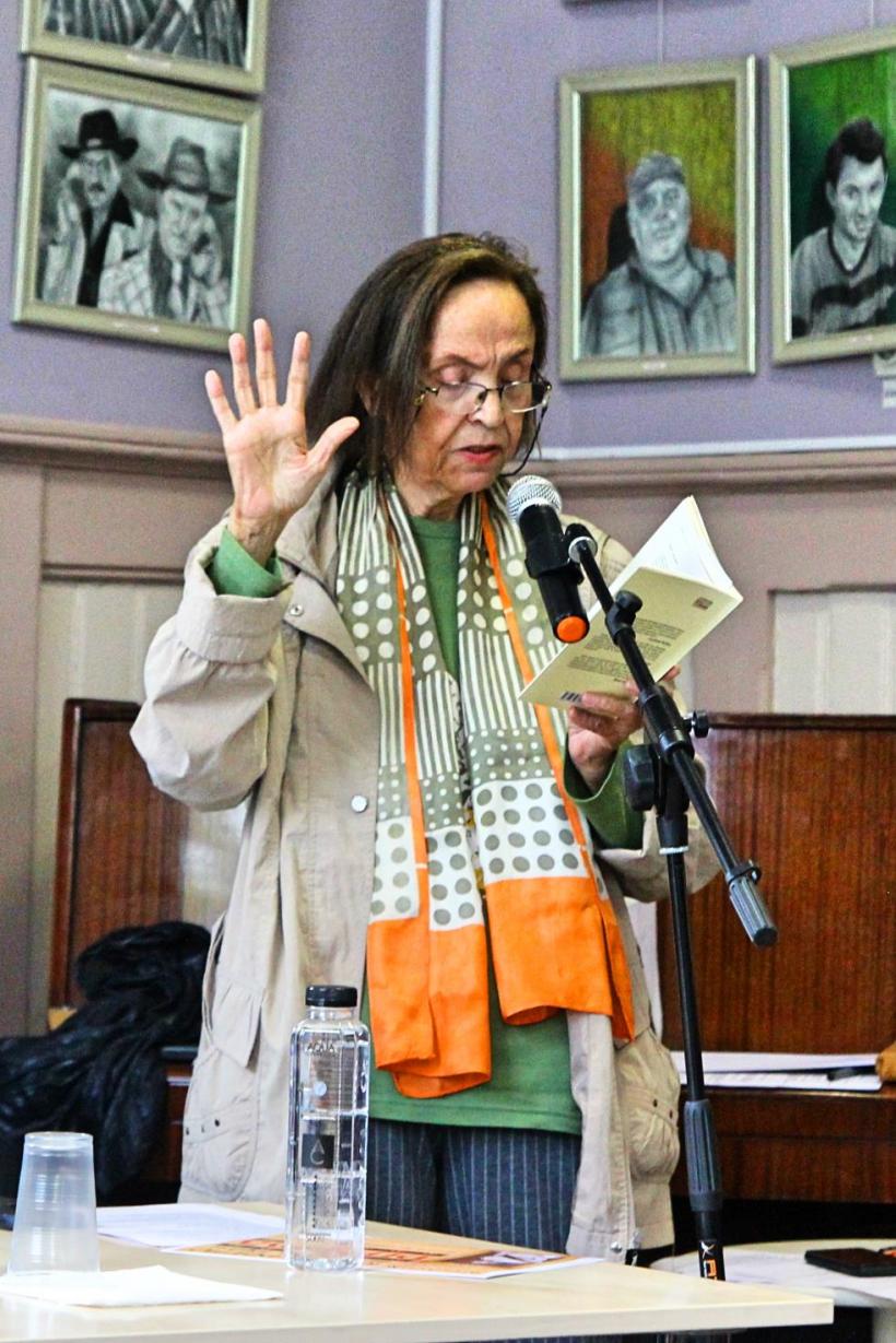 „Regal poetic la Carmen Sylva” 18788467