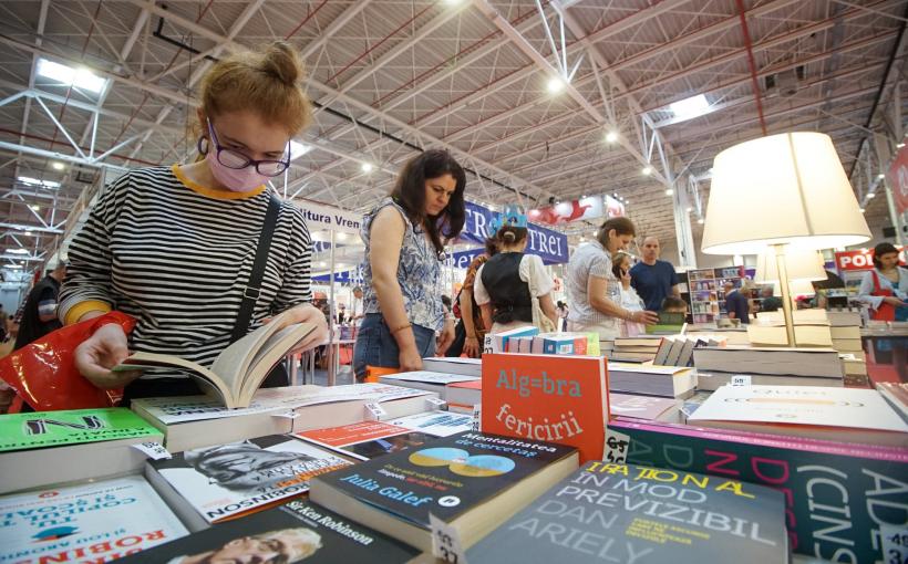 Bookfest de miercuri până duminică. Peste 400 de evenimente, lansări de carte, dezbateri, ateliere pentru copii 18788852