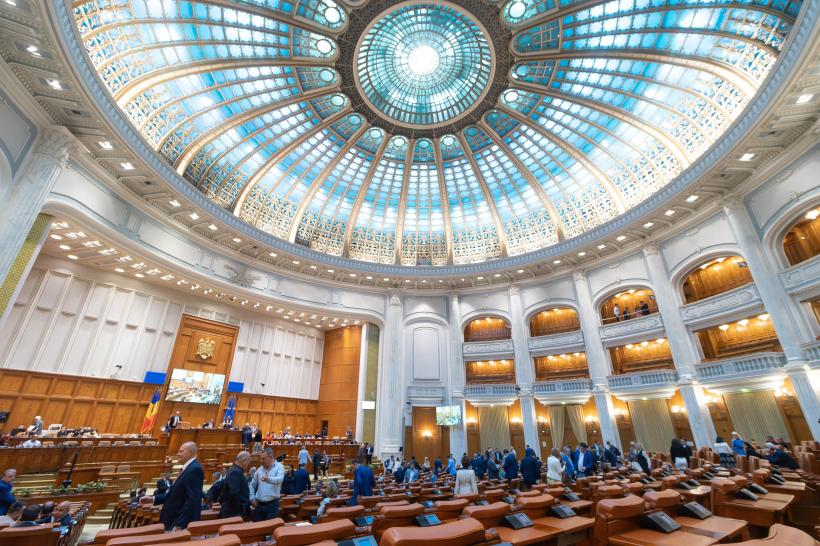 Toate guvernele instalate de președinte după noiembrie 2019 au călcat în picioare Referendumul pe justiție al lui Klaus Iohannis