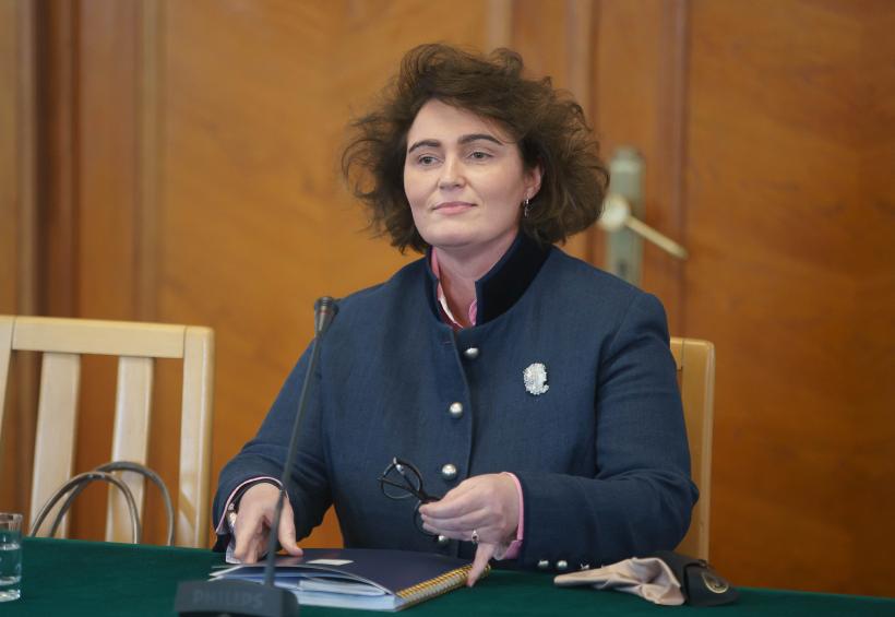 Alegerile generale din 2024 – două femei la un bărbat și viceversa. Partidului care nu respectă regula i se anulează toate candidaturile 18788886