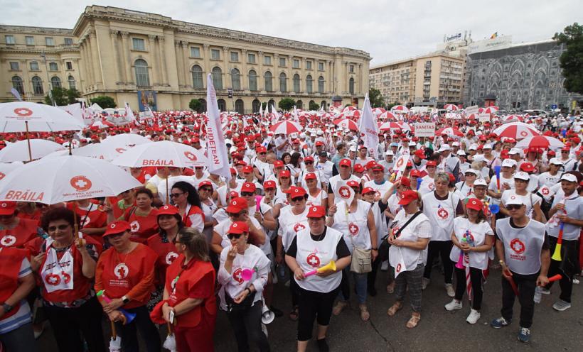 UPDATE Protest de amploare al angajaților din sănătate. Peste 10.000 de participanți 18790281