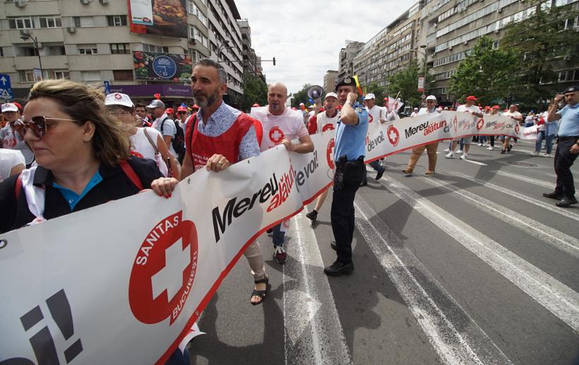 UPDATE Protest de amploare al angajaților din sănătate. Peste 10.000 de participanți 18790283