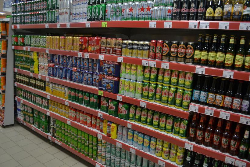 Producătorii de băuturi răcoritoare susţin că majorarea TVA în sector va avea efecte negative