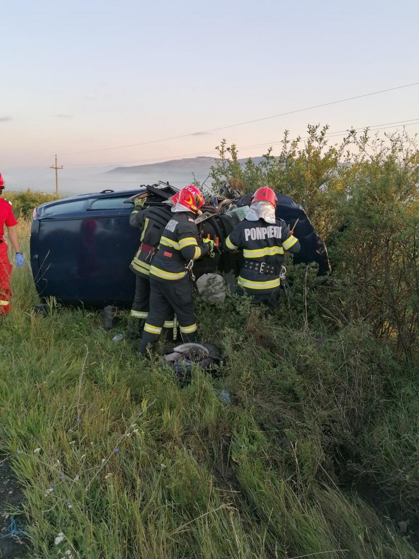 Accident grav în Alba. Două persoane au fost rănite și una a murit 18790594