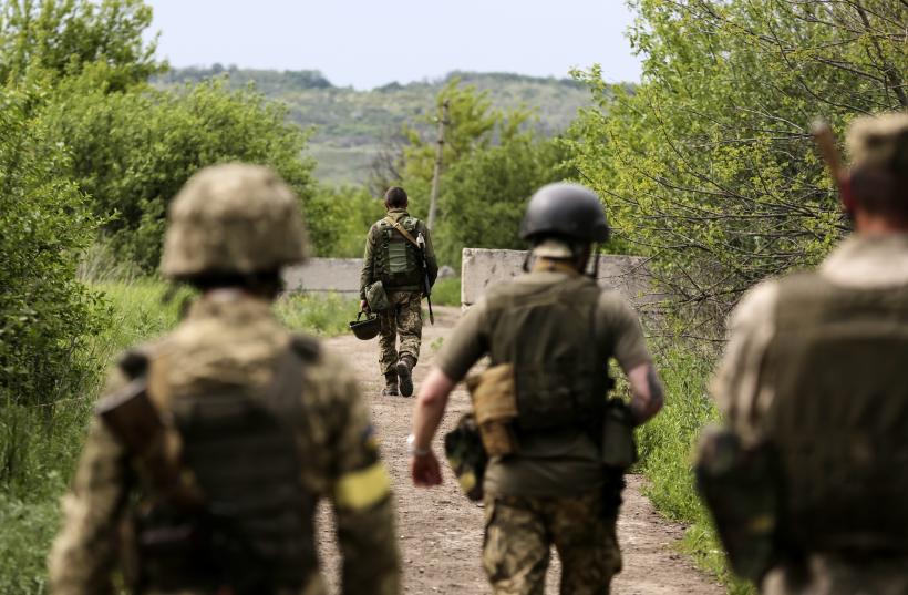 Ministerul britanic al Apărării: Moral scăzut și dezertări pe frontul din Ucraina
