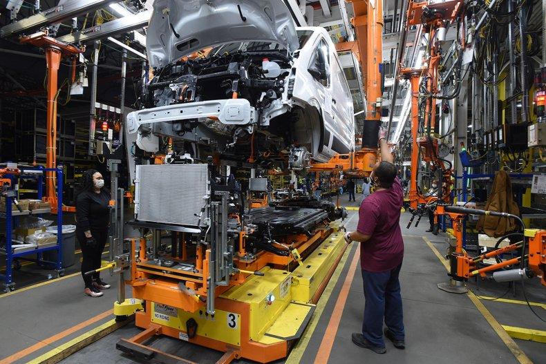 Audi construieşte o fabrică de motoare pentru maşini electrice în Ungaria
