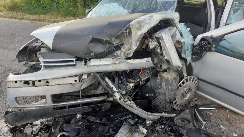 Accident grav în județul Hunedoara. Șapte victime, printre care un copil inconștient