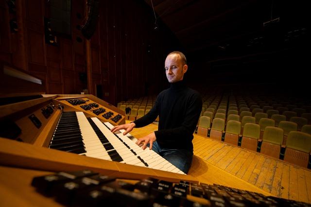 Eduard Antal începe ediţia a IV-a a Turneului naţional “Orgile României” pe 3 iulie, la Bucureşti 18791587