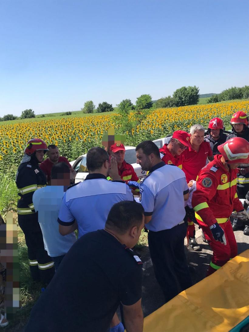 Update Accident grav în Ialomița. Patru persoane au murit. A fost activat Planul Roșu de Intervenție 18791676