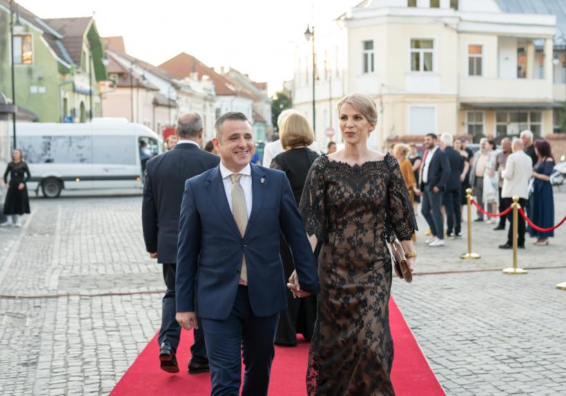 SĂRBĂTOAREA TEATRULUI ROMÂNESC – UNITER 30 18792667