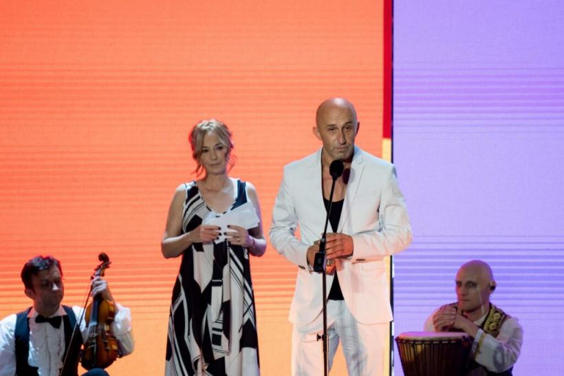 LAUREAȚII GALEI PREMIILOR UNITER a 30-a ediție 18792695