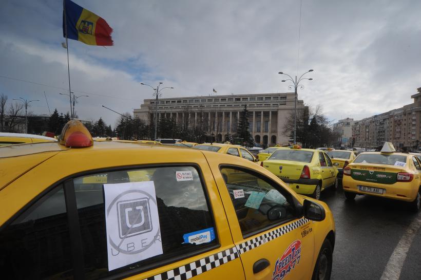Taximetriștii cer anchetă în România, în cazul traficului de influență pentru Uber