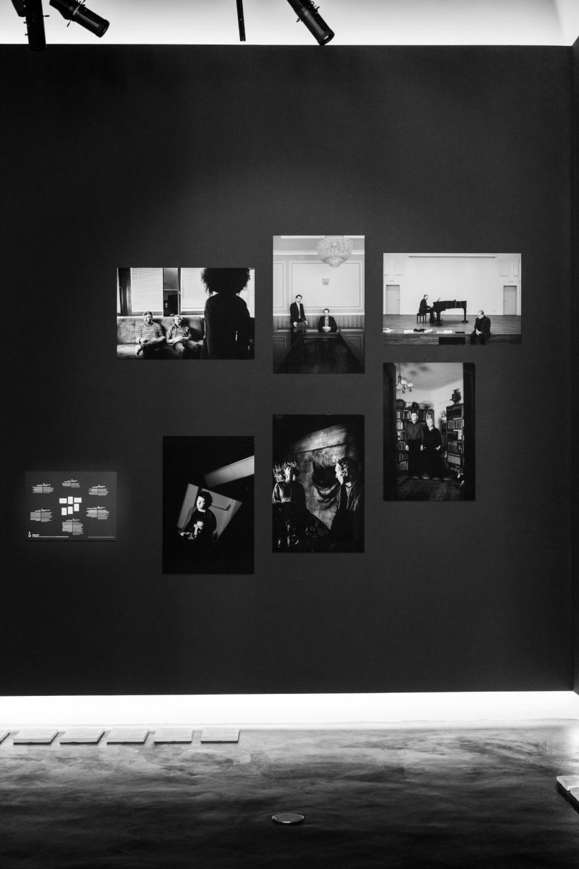 Artist Talk în cadrul finisajului expoziției Noi2-Wir2 – Portrete româno-germane.  patru iubitori de artă contemporană ]în conversatie[ despre fotografie, imagine și concept 18793731