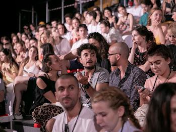 Progamul Ideo Ideis #17: Șapte zile de festival cu teatru, film, muzică și POV:ești 18794002