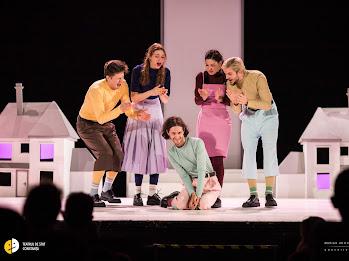 Progamul Ideo Ideis #17: Șapte zile de festival cu teatru, film, muzică și POV:ești 18794004