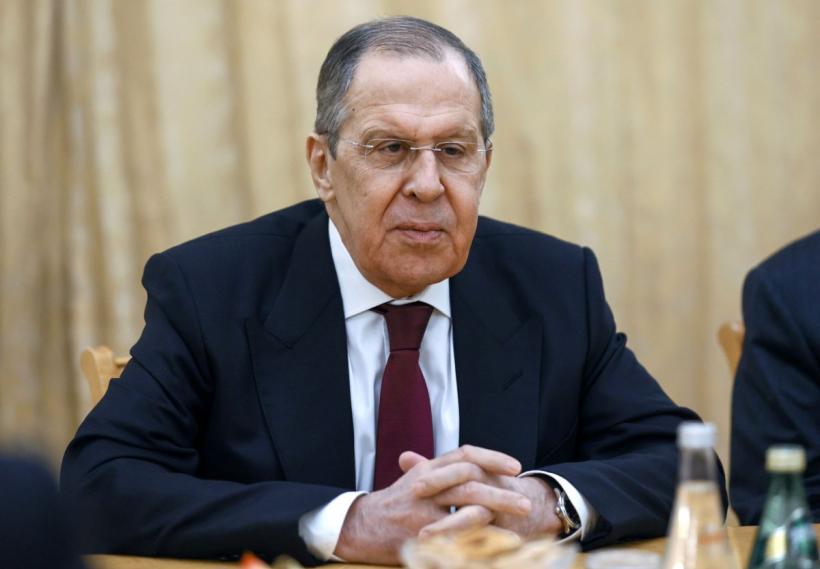 Rusia încearcă să creeze alianţe non-occidentale. Serghei Lavrov merge în Africa