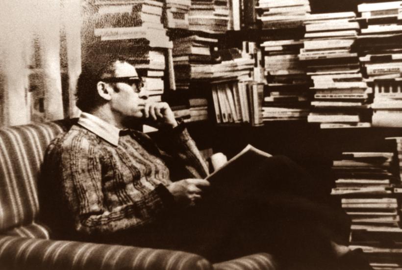 Adevărul gol-goluț despre viața și moartea celui mai iubit dintre pământeni 18795036