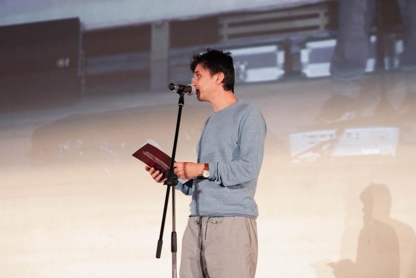 „107 Mothers”, de Peter Kerekes, a câștigat Trofeul ANONIMUL 2022 18795977