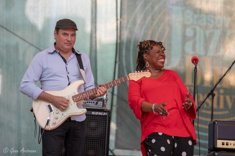 Peste 15.000 de oameni au participat la ediția aniversară Brașov Jazz & Blues Festival 18796370