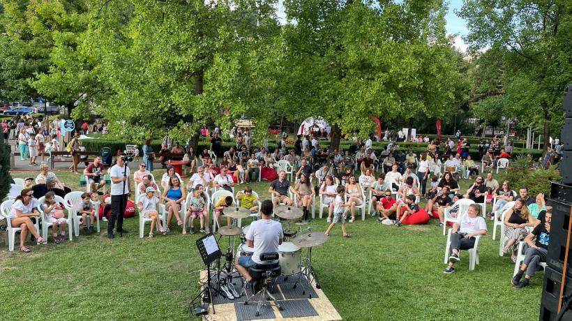 Peste 15.000 de oameni au participat la ediția aniversară Brașov Jazz & Blues Festival 18796373