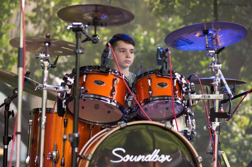 Peste 15.000 de oameni au participat la ediția aniversară Brașov Jazz & Blues Festival 18796376