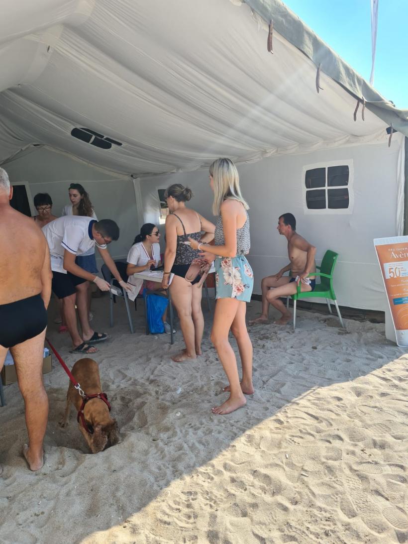 Număr record de consultații medicale în cadrul campaniei „Asumă-ți să fii sănătos! - Litoral 2022” 18796596