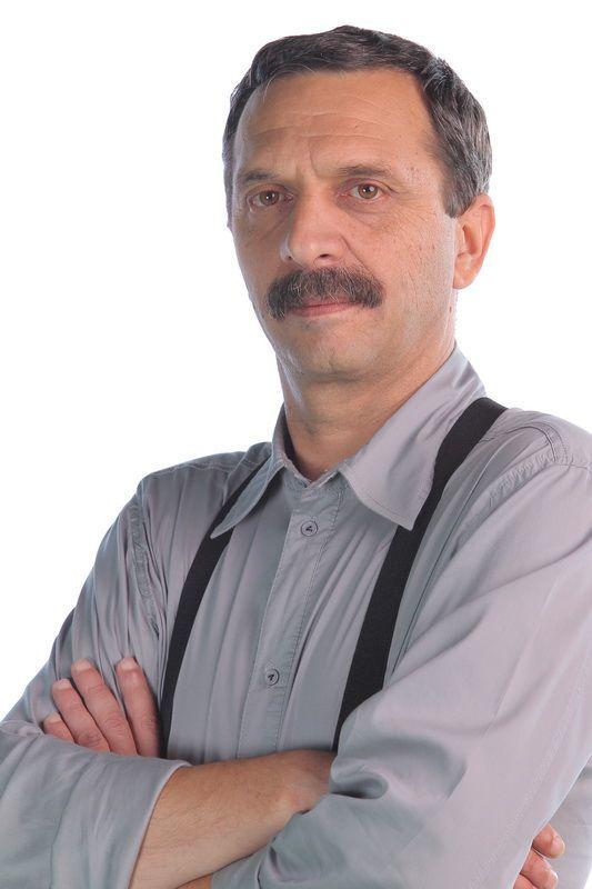 Premiera Godot Love Station, în regia cunoscutului actor Radu Gabriel, are loc săptămâna aceasta, la Palatul Bragadiru 18797012