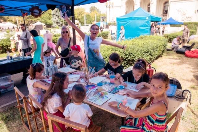 Pentru o zi, Opera Națională București a devenit inima culturală a Bucureștiului prin Promenda Operei 18797692