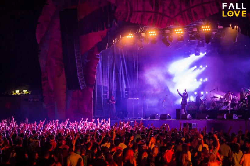 Câștigători de Grammy astăzi, pe scena Festivalului Fall In Love, la Mogoșoaia  Arrested Development & Mura Masa, în premieră la București 18797900