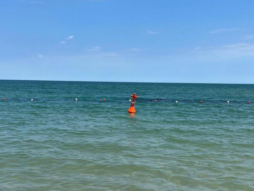 Tânăr de 19 ani dispărut în mare pe plaja Corbu, căutat cu bărci și scafandri