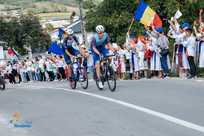 Mica Buclă a înghițit 600.000 de euro 18798884