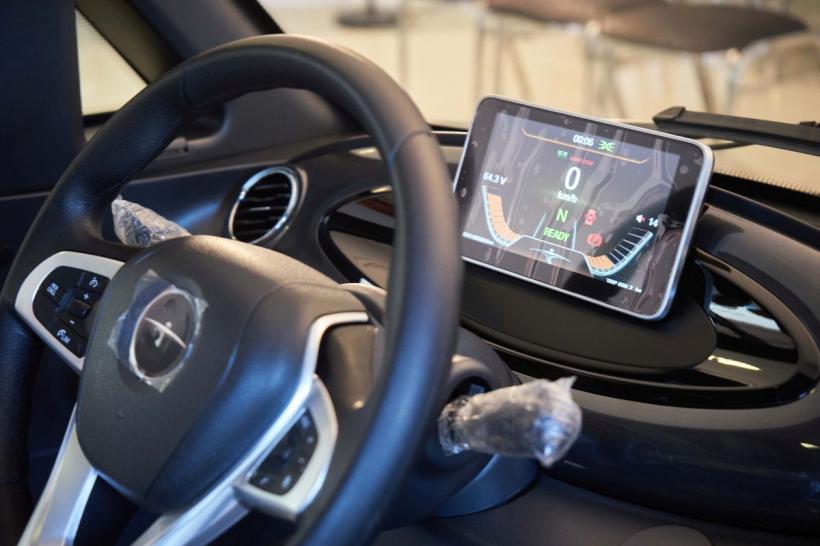 Premieră mondială. Lansarea unei mașini electrice în România: Q2 -  Evolio 18799232