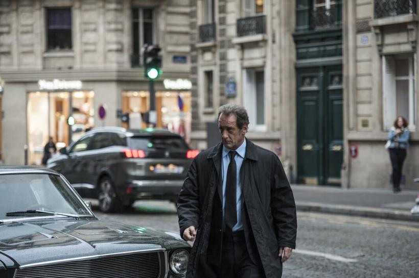 Ancheta unui scandal de stat / Enquête sur un scandale d'etat - un captivant thriller politic despre corupție și droguri, din 30 septembrie în cinema 18799917