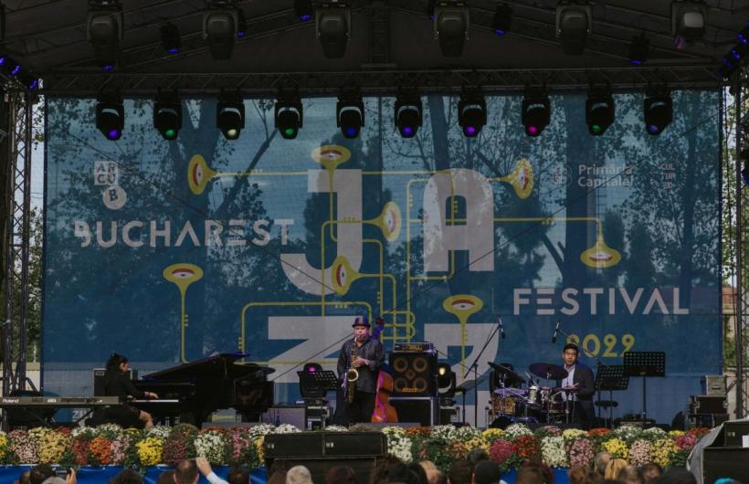Bucharest Jazz Festival a aniversat oraşul cu trei zile de CONCERTE LIVE, la Combinatul Fondului Plastic 18799925