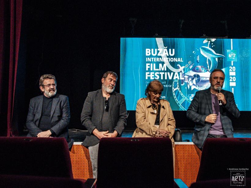 Competițiile Comic 7B și BUZZ IFF din cadrul  Buzău International Arts Festival s-au încheiat și și-au anunțat câștigătorii 18800023