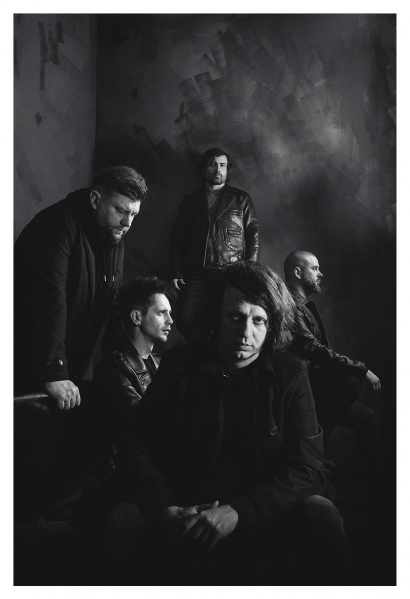 ALTERNOSFERA LANSEAZĂ SERIA DE CONCERTE  THEATROLL  |  CORBUL TROIAN 18800198